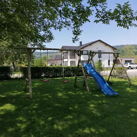 Inn Gasthof Schiffmeister Krumnussbaum