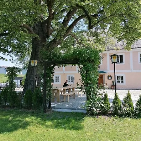 Gasthof Schiffmeister Inn
